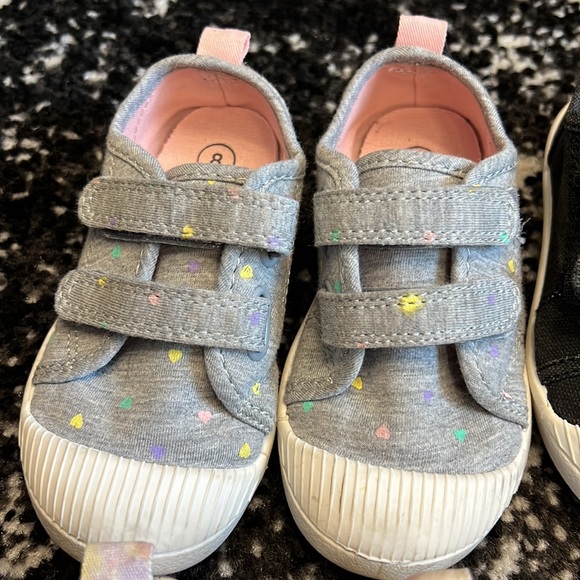 Kids shoes- size toddler 8. Price is for all 4 pair. - Picture 5 of 6